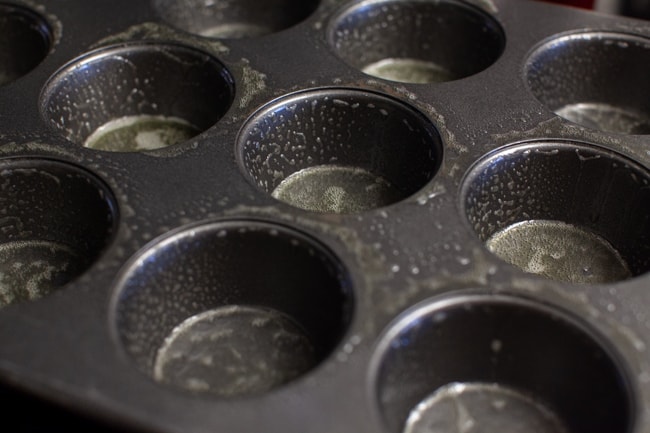 Five Ingredient Breakfast Egg Cups from thelittlekitchen.net Five Ingredient Breakfast Egg Cups from thelittlekitchen.net