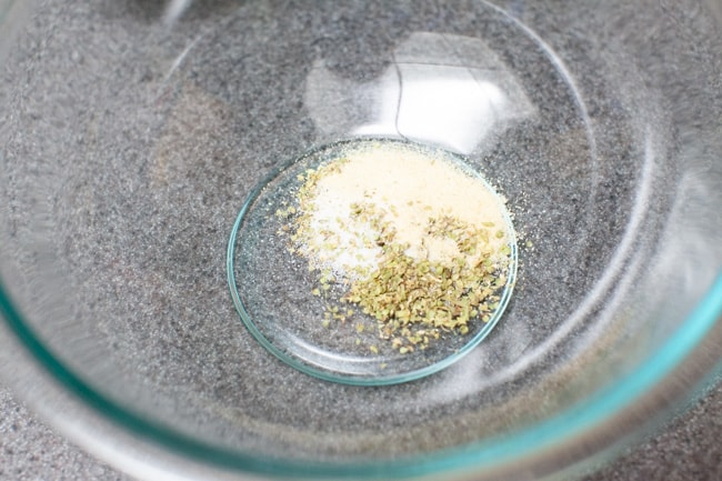 How to Make Chicken Wings in Air Fryer from thelittlekitchen.net How to Make Chicken Wings in Air Fryer from thelittlekitchen.net