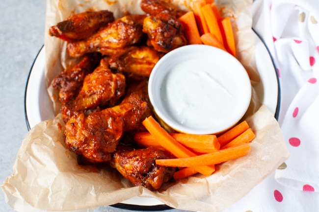 Buffalo Air Fryer Chicken Wings from thelittlekitchen.net Air Fryer Chicken Wings from thelittlekitchen.net