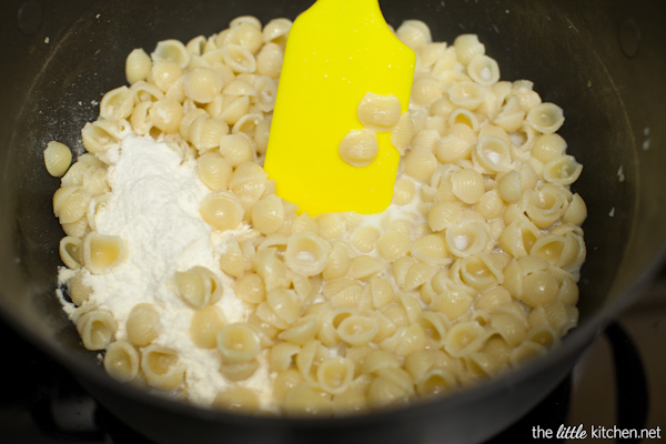 Baked Cauliflower Macaroni & Cheese from thelittlekitchen.net Baked Cauliflower Macaroni & Cheese from thelittlekitchen.net