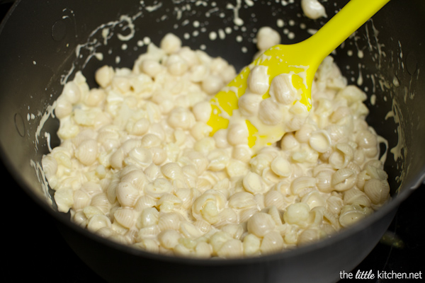 Baked Cauliflower Macaroni & Cheese from thelittlekitchen.net Baked Cauliflower Macaroni & Cheese from thelittlekitchen.net