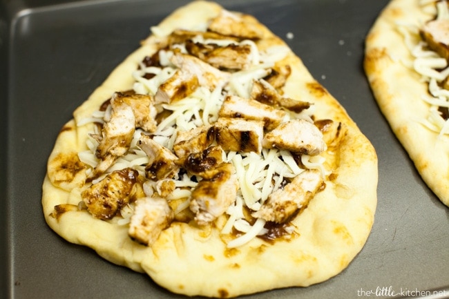 BBQ Chicken Flatbread Pizzas from thelittlekitchen.net BBQ Chicken Flatbread Pizzas from thelittlekitchen.net