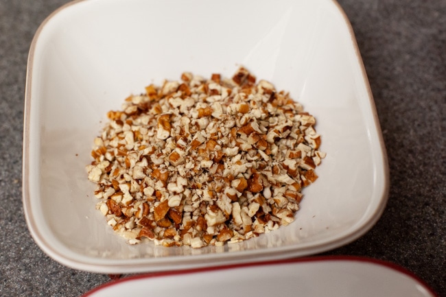 Cheese Ball Recipe from thelittlekitchen.net Cheese Ball Recipe from thelittlekitchen.net