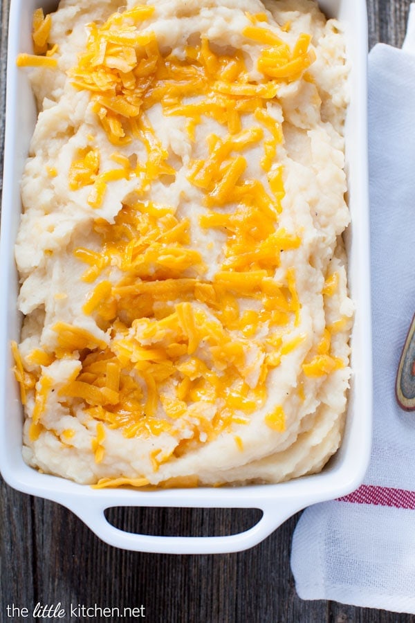 Cheesy Mashed Potatoes from thelittlekitchen.net Cheesy Mashed Potatoes from thelittlekitchen.net