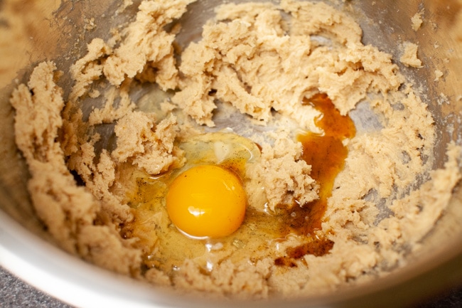 Chocolate Chip Cookie Cake from thelittlekitchen.net Chocolate Chip Cookie Cake from thelittlekitchen.net