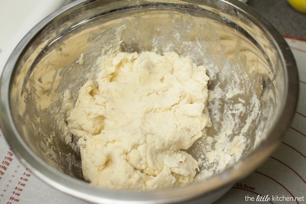 Chocolate Chip Scones from thelittlekitchen.net Chocolate Chip Scones from thelittlekitchen.net