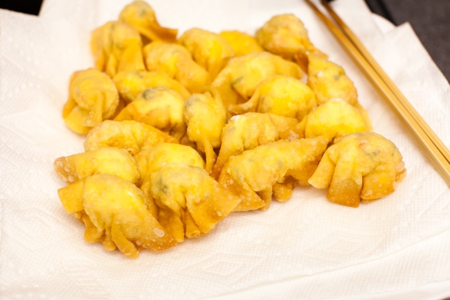 crab-rangoon-the-little-kitchen-3647 Crab Rangoon recipe from thelittlekitchen.net