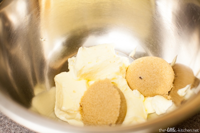 Cranberry White Chocolate Shortbread Cookies from thelittlekitchen.net Cranberry White Chocolate Shortbread Cookies from thelittlekitchen.net