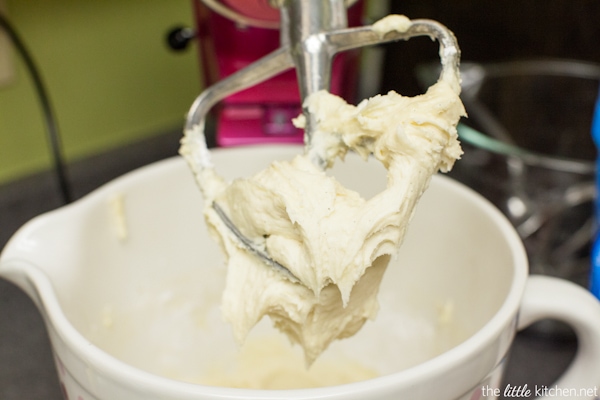 Double Chocolate Cupcakes with Salted Caramel Buttercream from thelittlekitchen.net Double Chocolate Cupcakes with Salted Caramel Buttercream from thelittlekitchen.net