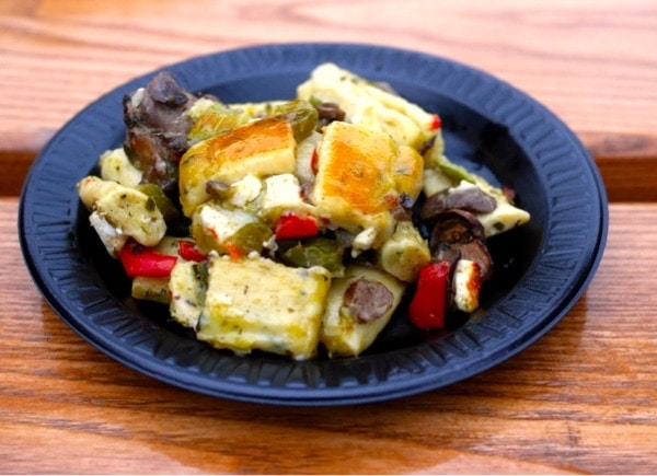 Epcot Flower & Garden Festival Walt Disney World // The Little Kitchen Epcot Flower & Garden Festival Walt Disney World // The Little Kitchen