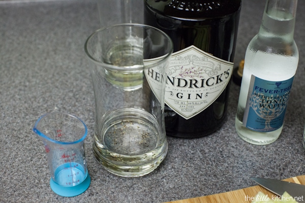 cucumber gin and tonic from thelittlekitchen.net cucumber gin and tonic from thelittlekitchen.net