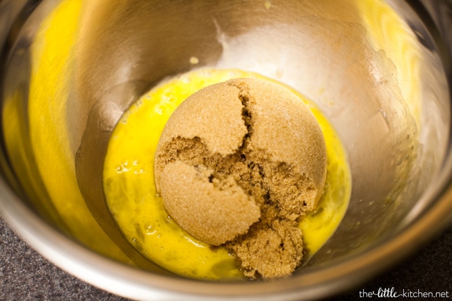 Milk Chocolate Walnut Blondies from thelittlekitchen.net Milk Chocolate Walnut Blondies from thelittlekitchen.net