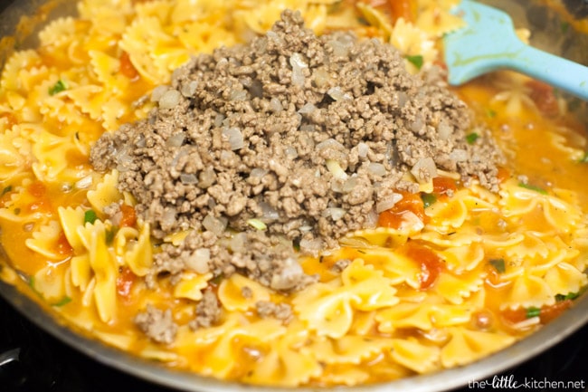 One Pot Lasagna Pasta from thelittlekitchen.net One Pot Lasagna Pasta from thelittlekitchen.net