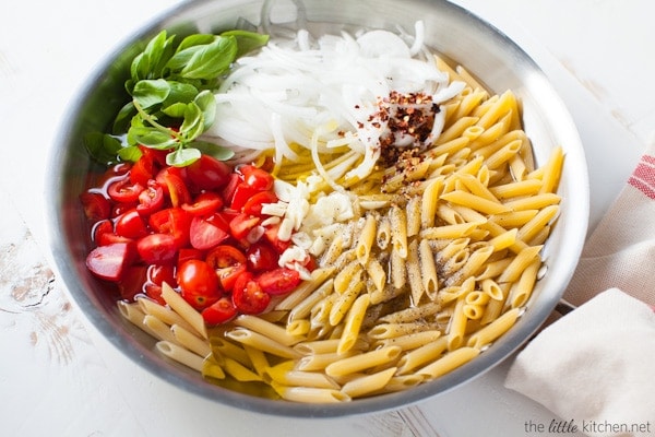 I have had doubts too but seriously it's so good...and so easy. Just throw all of the ingredients into a pan and cook! One Pot Penne Pasta with Tomato & Basil from thelittlekitchen.net I have had doubts too but seriously it's so good...and so easy. Just throw all of the ingredients into a pan and cook! One Pot Penne Pasta with Tomato & Basil from thelittlekitchen.net