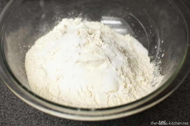 Orange Bundt Cake with Dark Chocolate Ganache from thelittlekitchen.net Orange Bundt Cake with Dark Chocolate Ganache from thelittlekitchen.net