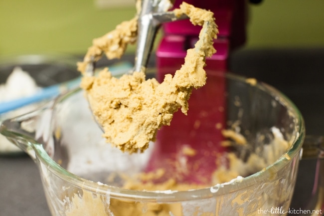 Peanut Butter Mousse Pie from thelittlekitchen.net Peanut Butter Mousse Pie from thelittlekitchen.net