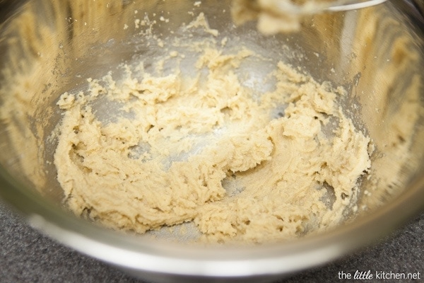 Red Velvet White Chocolate Chip Cookie Dough Truffles from thelittlekitchen.net Red Velvet White Chocolate Chip Cookie Dough Truffles from thelittlekitchen.net