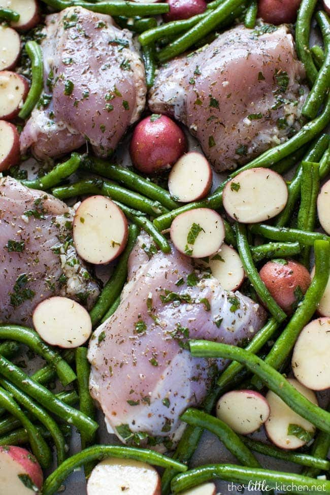 Sheet Pan Chicken Dinner from thelittlekitchen.net Sheet Pan Chicken Dinner from thelittlekitchen.net