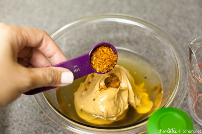 Spicy Shrimp Spring Rolls from thelittlekitchen.net sSpicy Shrimp Spring Rolls from thelittlekitchen.net