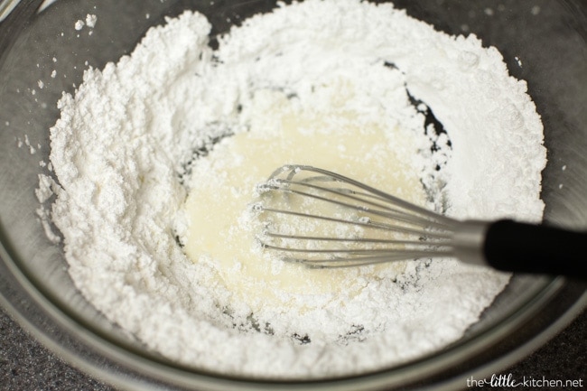 Strawberry Chocolate Hand Pies from thelittlekitchen.net Strawberry Chocolate Hand Pies from thelittlekitchen.net