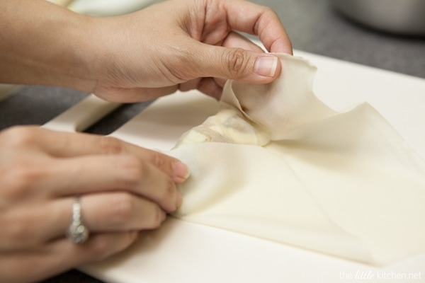 Vietnamese Egg Rolls from thelittlekitchen.net Vietnamese Egg Rolls from thelittlekitchen.net