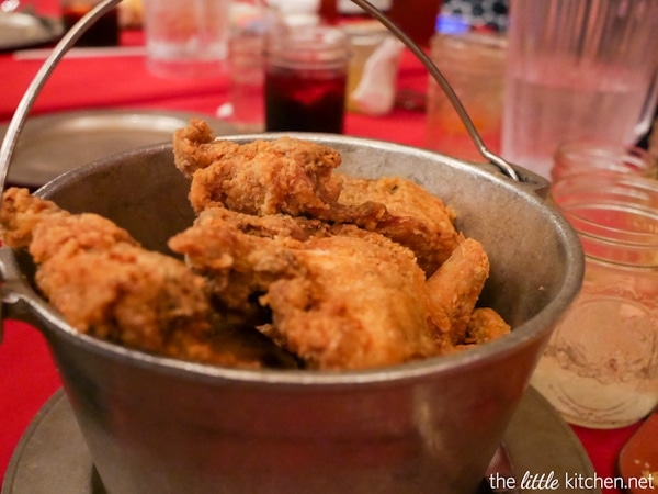 Walt Disney World Hoop Dee Doo Walt Disney World Hoop Dee Doo