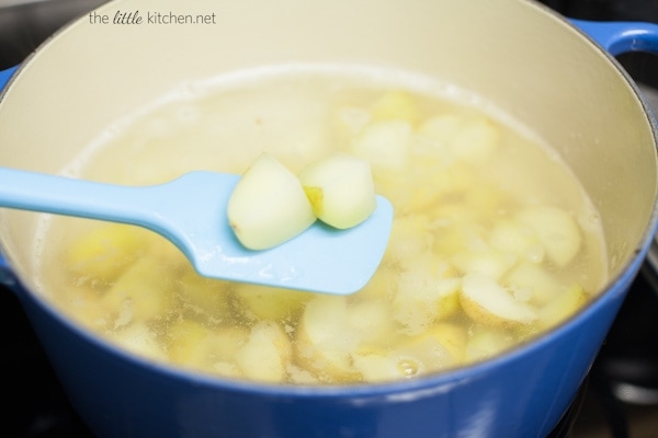 Warm Potato Pesto Salad from thelittlekitchen.net Warm Potato Pesto Salad from thelittlekitchen.net