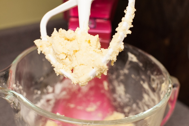 Yellow Heart-Shaped Rainbow Funfetti Cookies from thelittlekitchen.net Yellow Heart-Shaped Rainbow Funfetti Cookies from thelittlekitchen.net