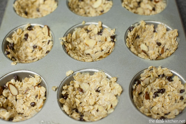 Yogurt Parfait Chocolate Chip Granola Cups from thelittlekitchen.net Yogurt Parfait Chocolate Chip Granola Cups from thelittlekitchen.net